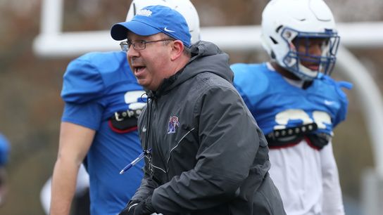Buffalo extends contract of head coach Pete Lembo (College Football)