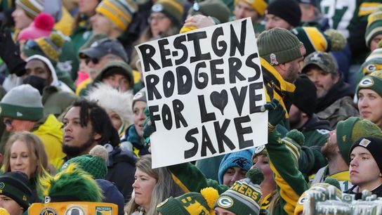 Packers GM: Not one trade offer for Aaron Rodgers (NFL)