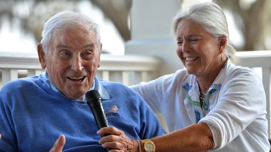 Legendary 1947 Heisman winner Johnny Lujack dies at 98 (College Football)