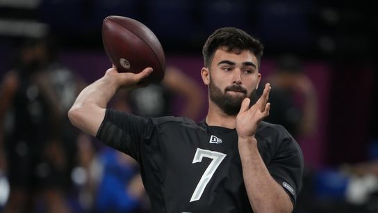 Commanders end Sam Howell's long wait in draft's fifth round (NFL)
