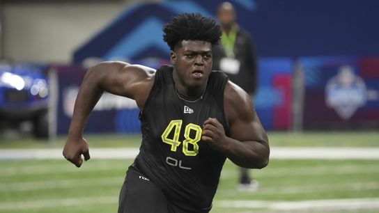 Reports: Cowboys sign first-rounder Tyler Smith to $13.38M deal (NFL)