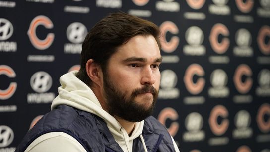 Bears C Lucas Patrick exits practice with apparent injury (NFL)
