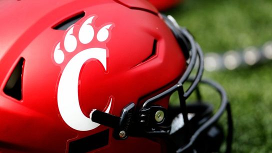 David Currey, former Cincinnati football coach, dies at 80 (College Football)