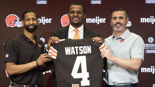 Browns GM: Deshaun Watson to start Week 13 (NFL)