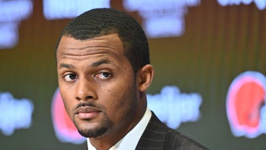 Report: Deshaun Watson saw 66 therapists; Texans helped with NDA (NFL)