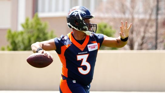 Rams, Broncos set for Christmas Day in L.A. (NFL)