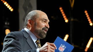 Steelers to retire Franco Harris' number, mark 'Immaculate Reception' (NFL)