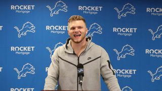 Lions sign No. 2 pick Aidan Hutchinson to $35.7M deal (NFL)