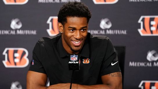 Report: Bengals reach deal with 1st-round pick Daxton Hill (NFL)