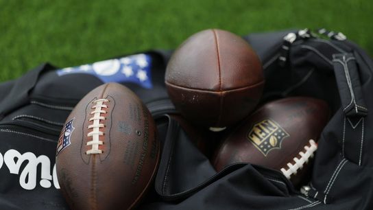 Former Bucs TE Calvin Magee dies at 59 (NFL)