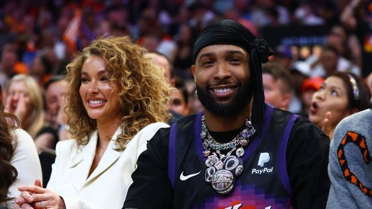 Free agent WR Odell Beckham Jr. removed from flight (NFL)