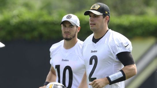 Steelers not ready to name starting QB vs. Panthers (NFL)