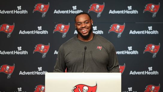 Reports: Bucs rework OL Shaq Mason’s contract (NFL)