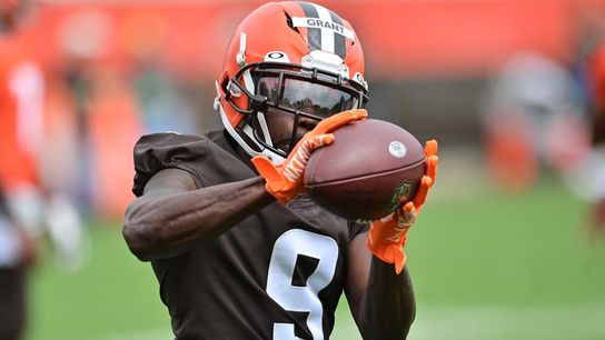 Browns WR/KR Jakeem Grant carted off at practice (NFL)