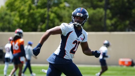 Broncos CB K’Waun Williams (concussion) won’t return vs. Chargers (NFL)