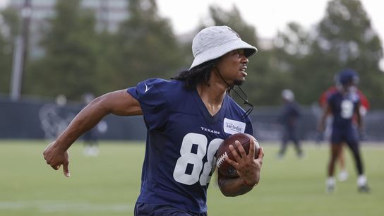 WR John Metchie back with Texans amid recovery from leukemia (NFL)