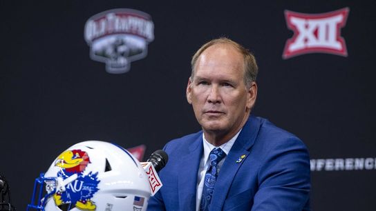 Kansas gives Lance Leipold one-year extension (College Football)