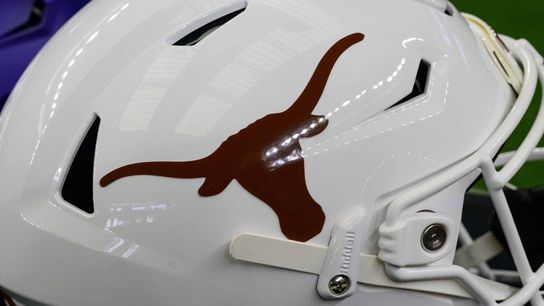 Five-star LB, former A&M pledge Anthony Hill commits to Texas (College Football)