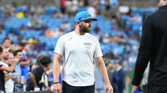 Panthers RB Christian McCaffrey healthy, won't evaluate QBs (NFL)