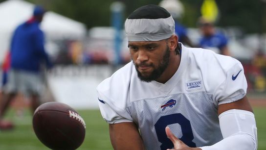 Report: Ex-Bills TE O.J. Howard visits Bengals (NFL)