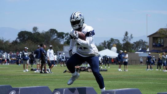 Cowboys RB Ezekiel Elliott healthy, unconcerned with contract status (NFL)