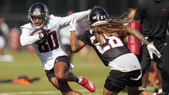 Falcons WR Cameron Batson facing five charges (NFL)