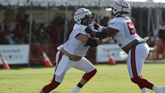 Bucs G Nick Leverett, C Robert Hainsey injured vs. Colts (NFL)