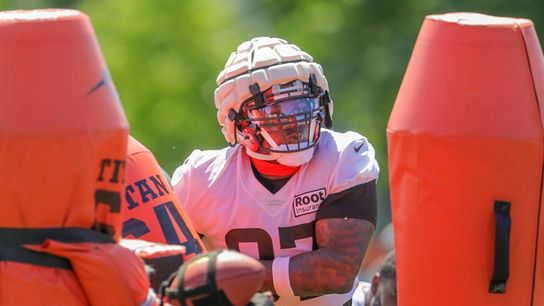 Browns release DT Perrion Winfrey after threat allegations (NFL)