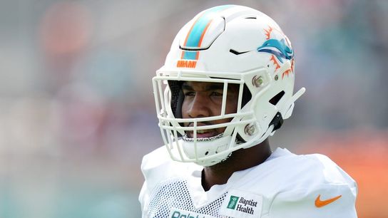 Dolphins WR Jaylen Waddle (undisclosed) is day-to-day (NFL)