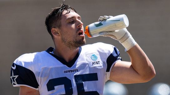 Report: Cowboys FB Ryan Nall to miss 2-4 weeks (NFL)