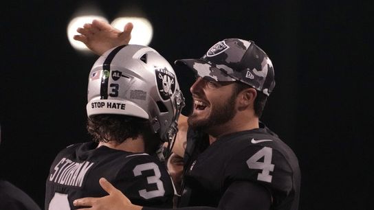 Raiders to park Derek Carr, start Jarrett Stidham vs. 49ers (NFL)