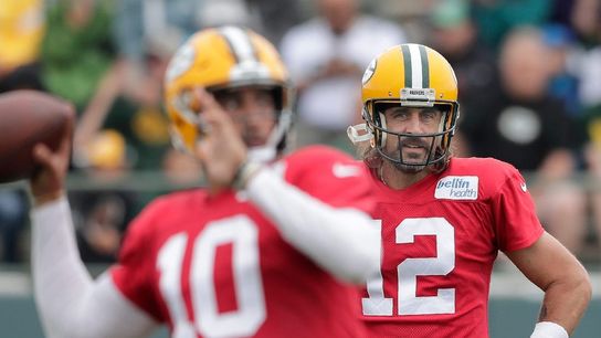 Coach: Packers QB Aaron Rodgers 'feeling better,' no status update (NFL)
