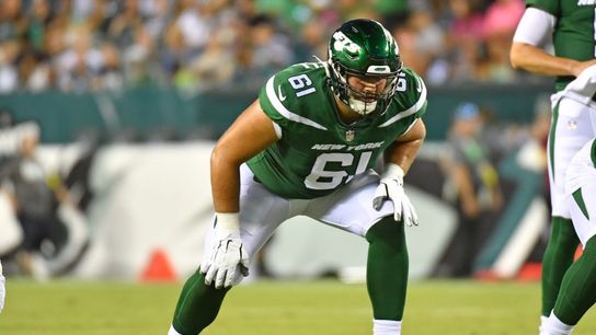 Report: Jets OT Max Mitchell has blood clots, done for season (NFL)