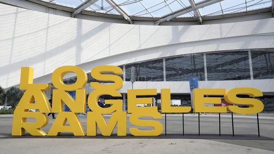 Mike Fanning, part of touted Rams D-Line of '70s, dies at 69 (NFL)