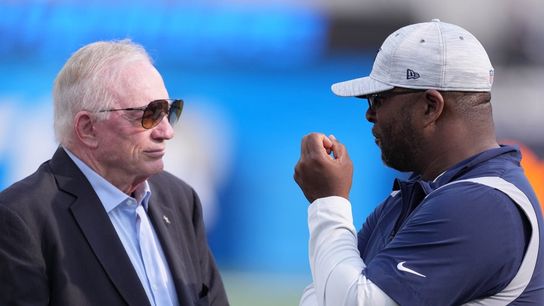 Jerry Jones doubts Dallas will draft QB, believes in Cowboys' draft plan (NFL)