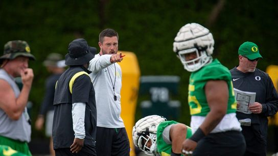 Dan Lanning guides No. 11 Oregon vs. old friends at No. 3 Georgia (College Football)