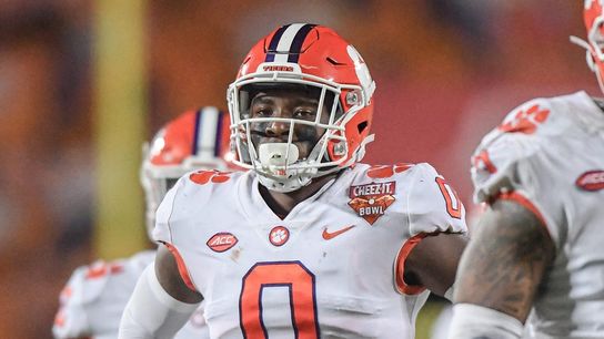 Clemson LB Barrett Carter (concussion) out vs. Syracuse (College Football)