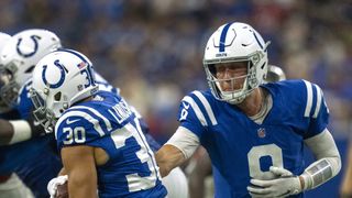Report: Colts release RB Phillip Lindsay (NFL)