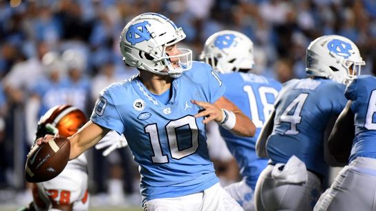 Prized QBs front and center in battle of Carolinas (College Football)