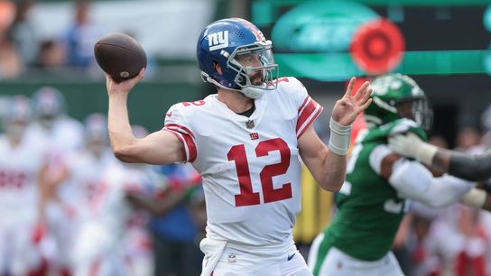 Giants elevate QB Davis Webb as Daniel Jones could sit out Sunday (NFL)
