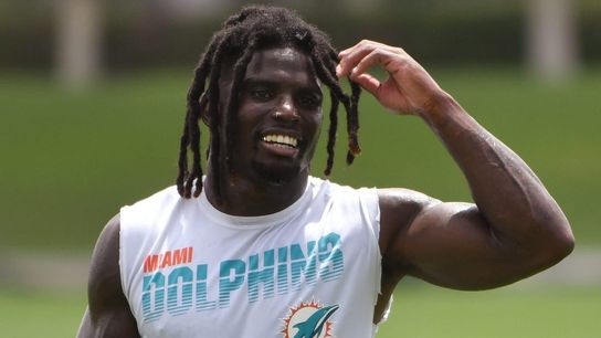 Tyreek Hill, Dolphins hope to super-charge offense vs. Patriots (NFL)