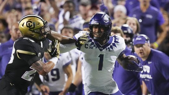 Derius Davis' two TDs help TCU crush Colorado (College Football)