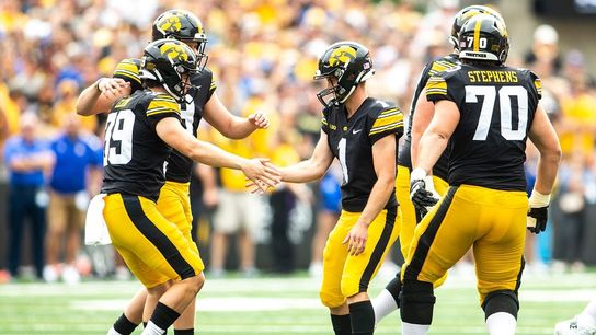 Complaint: Iowa PK Aaron Blom bet (and won) the under in 2021 Cy-Hawk rivalry game (College Football)