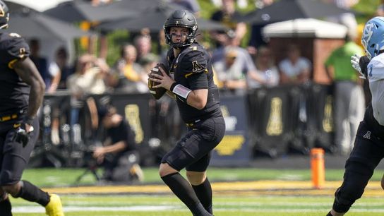 High-scoring Appalachian State meets No. 6 Texas A&M (College Football)