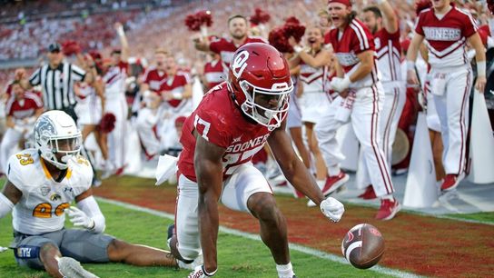 No. 7 Oklahoma sputters early but rolls later in win over Kent State (College Football)