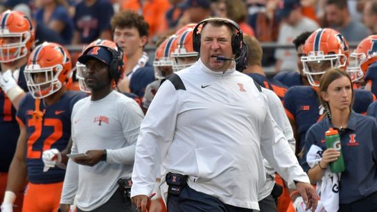 Bret Bielema faces old team, Illinois visits Wisconsin (College Football)