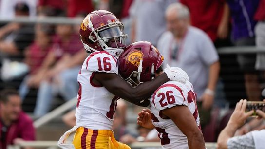 Strong first half propels No. 10 USC to win over Stanford (College Football)
