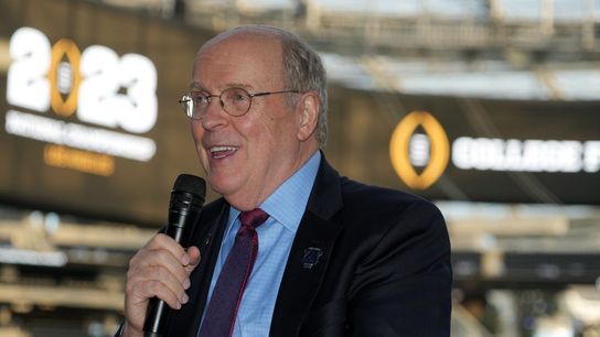 CFP committee meets; date for playoff expansion still up in air (College Football)