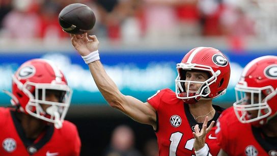No. 1 Georgia catapults into meeting with Kent State (College Football)