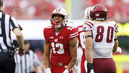 Wisconsin bounces back from disappointing loss, blows out New Mexico State (College Football)